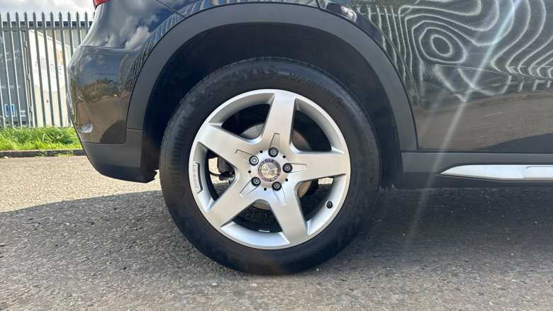 Mercedes-Benz GLA 220d 4Matic AMG Line 5dr Auto [Prem Plus] Diesel Hatchback